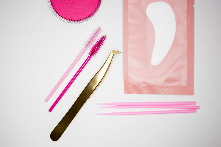 Lash Extension Supplies You Need as a Beginner Lash Tech